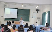外国语学院召开第三届二次教代会