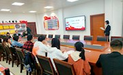 外国语学院开展大学生党员先锋助学团活动