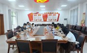 外国语学院召开党委理论学习中心组（扩大）会
