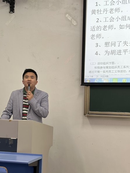 2acf2d6a990b40f9b347be0a0619da4c.jpg