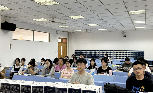 c52ec9be90d94e1692187254f28fe92b.jpg