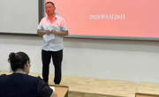 外国语学院召开全院大会暨新学期工作部署大会
